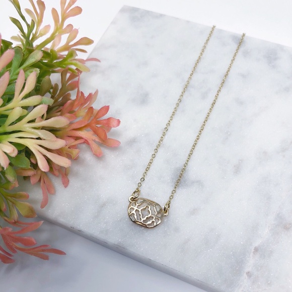 Dainty Gold Filagree Necklace - Picture 5 of 8